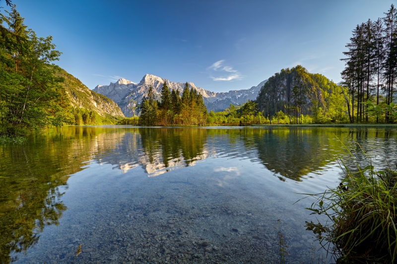 almsee, salzkammergut, see, berg, wasser, natur, landschaft, himmel, wald, blau, fluss, park, baum, green, anreisen, cloud, landschaftidyll, ausserhalb, schön, sommer, schönheit, teich, grünau, almtal, österreich, wandern, berge, klares wasser, spiegelung, alu-verbund, Art-print, Leinen, Druck, 